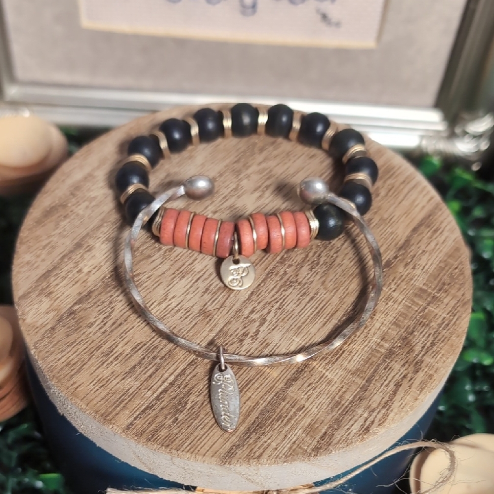 Plunder Black and Coral Beaded Stackable Bracelet Set